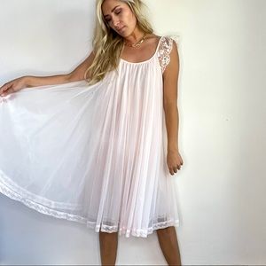 Vintage Pink Lace Trim Nightgown